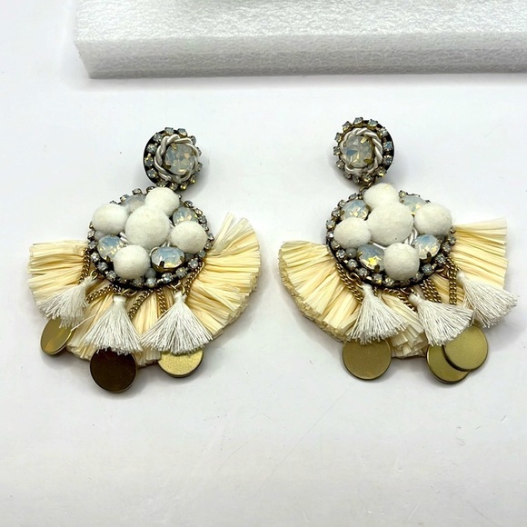 Earrings Large Statement Earrings Raffia Gold tone AB white Rhinestones Bling - Picture 7 of 10